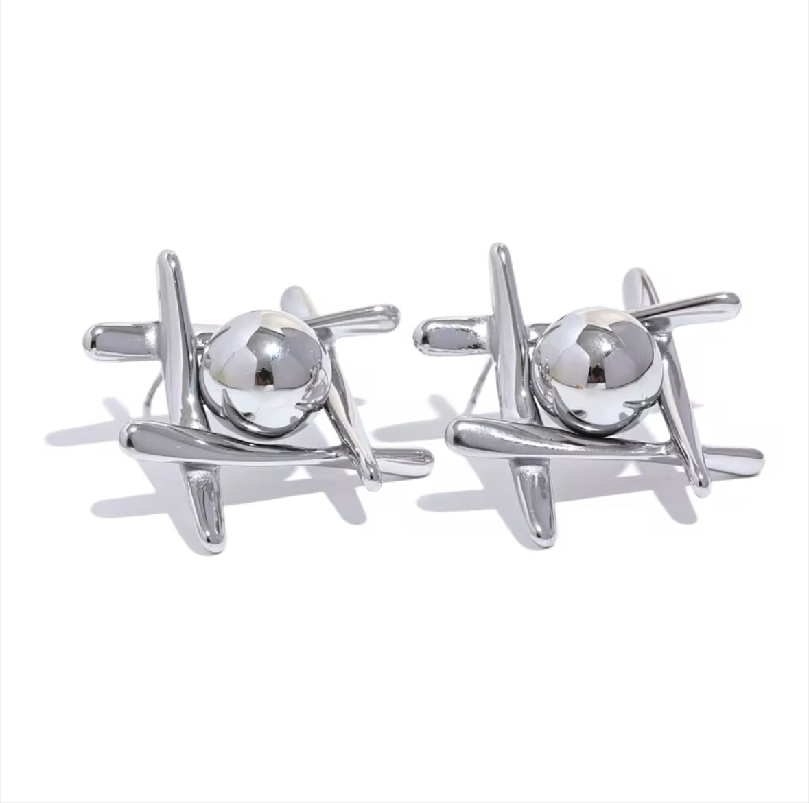 BRINCO PAOLLA PRATEADO