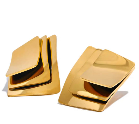 BRINCOS LAYERS DOURADO